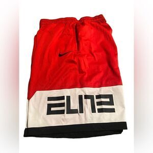 Nike 11 inch inseam front pockets excellent condition see oics